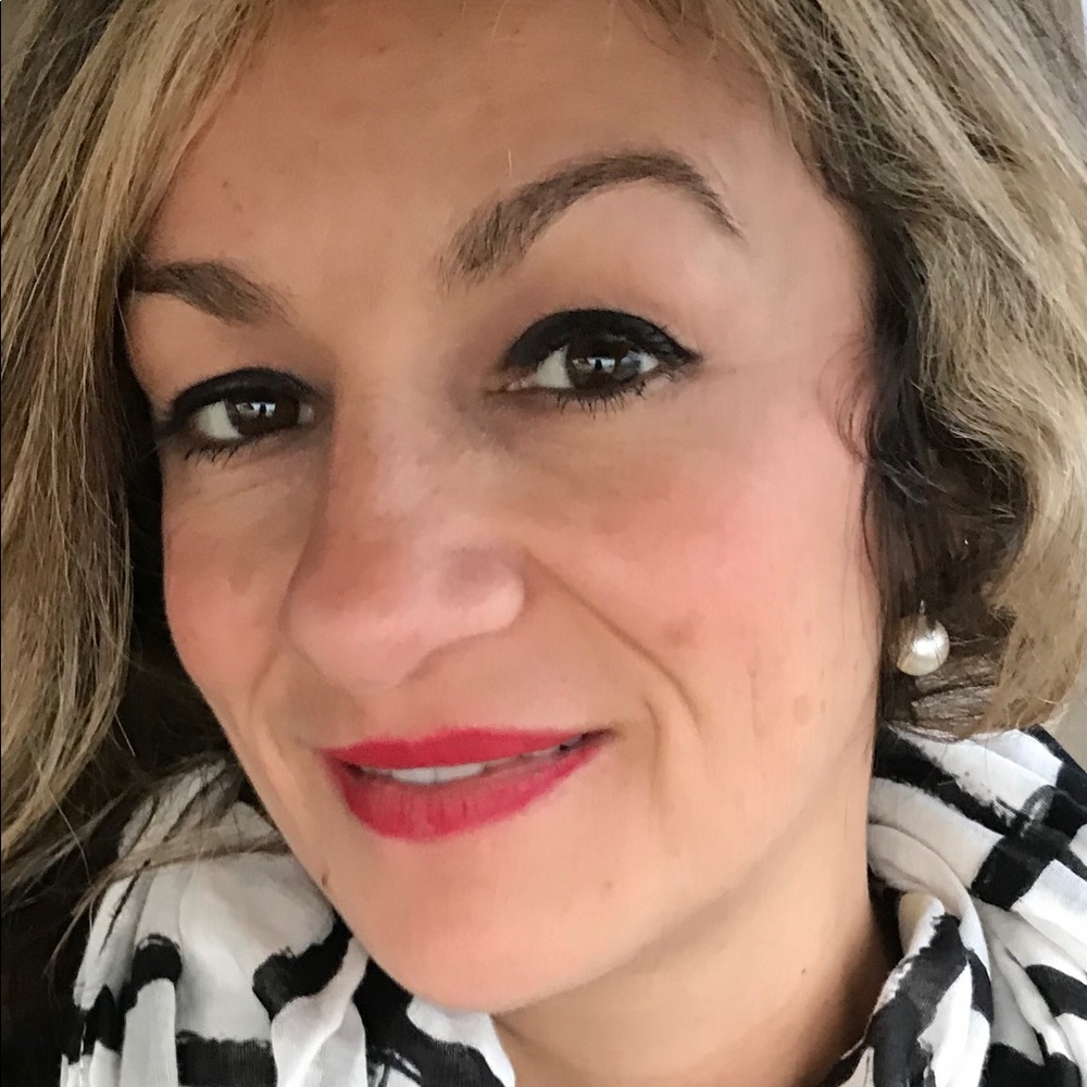 Meet your Posher, Lollie